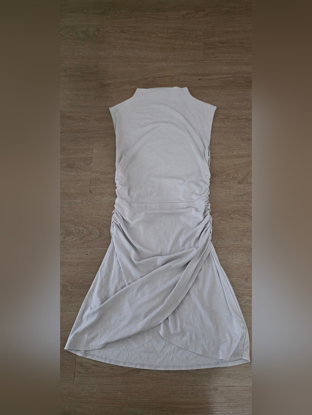 Wilfred Light Gray Sleeveless Ruched Midi Dress